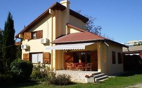 Villa Bini Holiday Home
